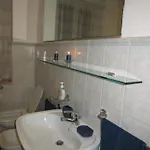 Le Gemme Di - Alloggi In Centro Storico - Via Della Cupa / Via Deliziosa Гостевой дом 3*
