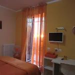 Le Gemme Di - Alloggi In Centro Storico - Via Della Cupa / Via Deliziosa 3*