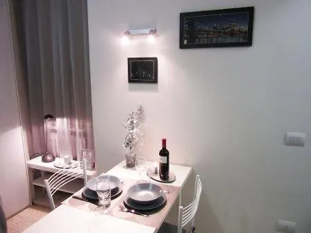 Casa de hóspedes Le Gemme Di - Alloggi In Centro Storico - Via Della Cupa / Via Deliziosa