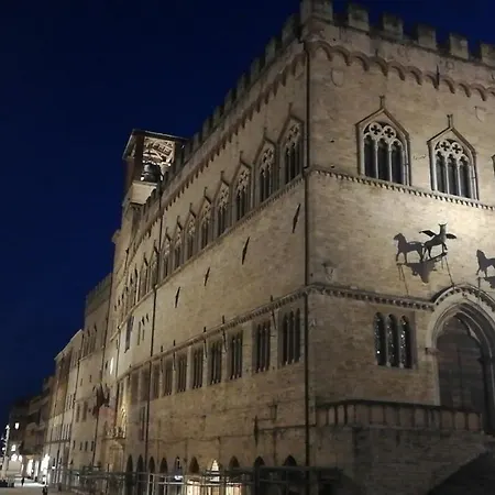 Le Gemme Di - Alloggi In Centro Storico - Via Della Cupa / Via Deliziosa 3*