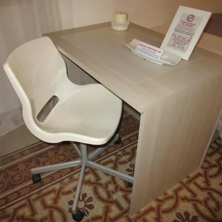 Le Gemme Di - Alloggi In Centro Storico - Via Della Cupa / Via Deliziosa ゲストハウス