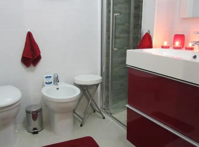 Affittacamere Le Gemme Di - Alloggi In Centro Storico - Via Della Cupa / Via Deliziosa Perugia